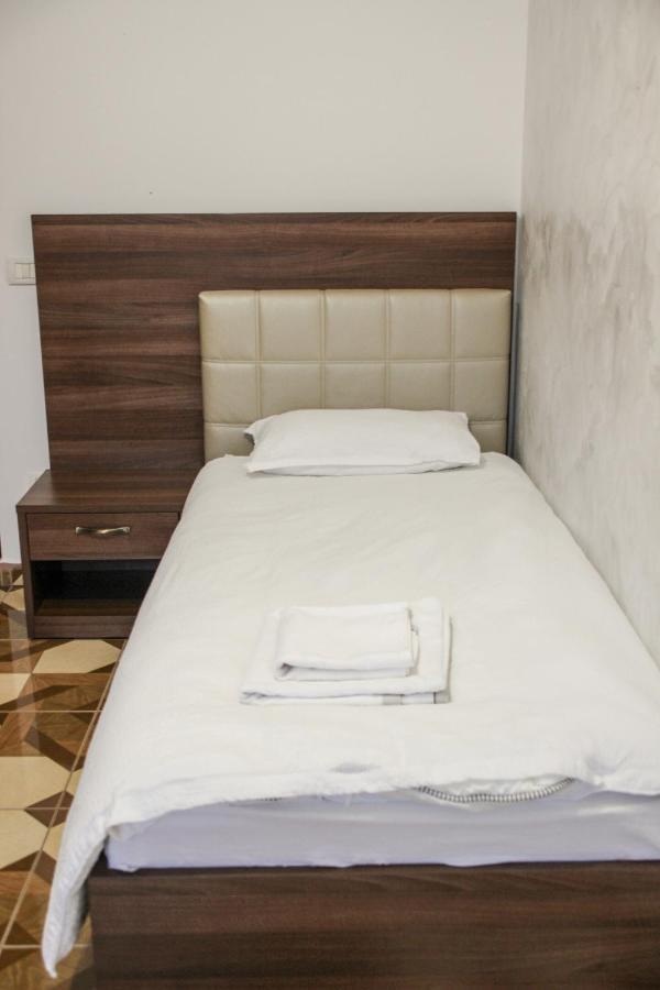 Hotel Corina Borşa Esterno foto
