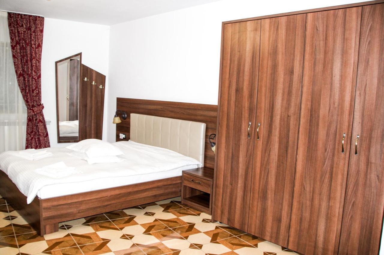 Hotel Corina Borşa Esterno foto